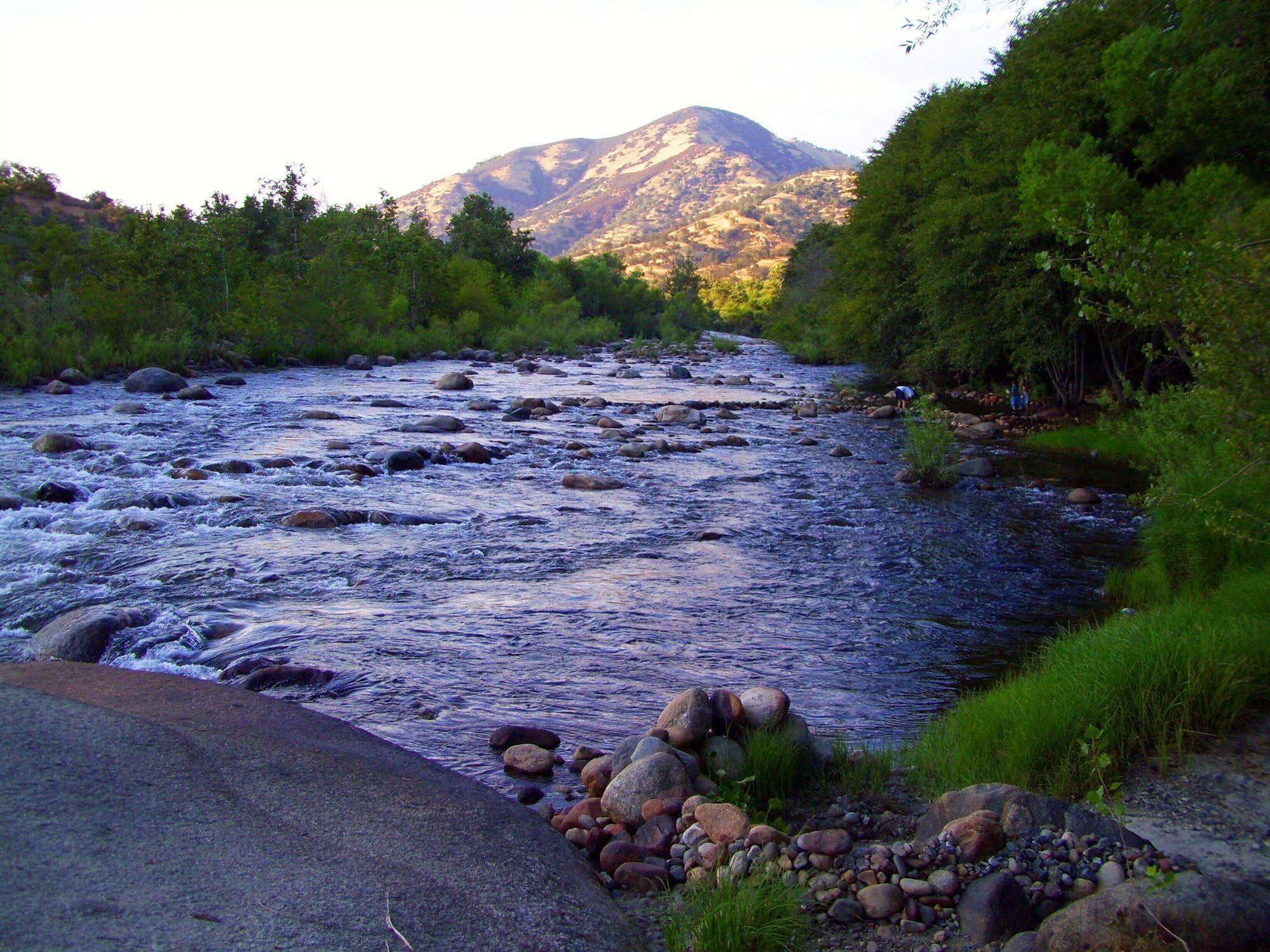 Rio Sierra Riverhouse Three Rivers Exterior foto